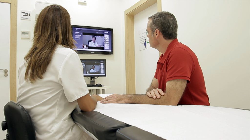 Consulta a distancia