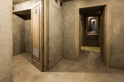 Interior del antiguo búnker situado en la sede de Mutua Universal